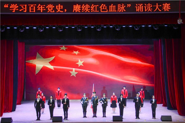 中美1.jpg