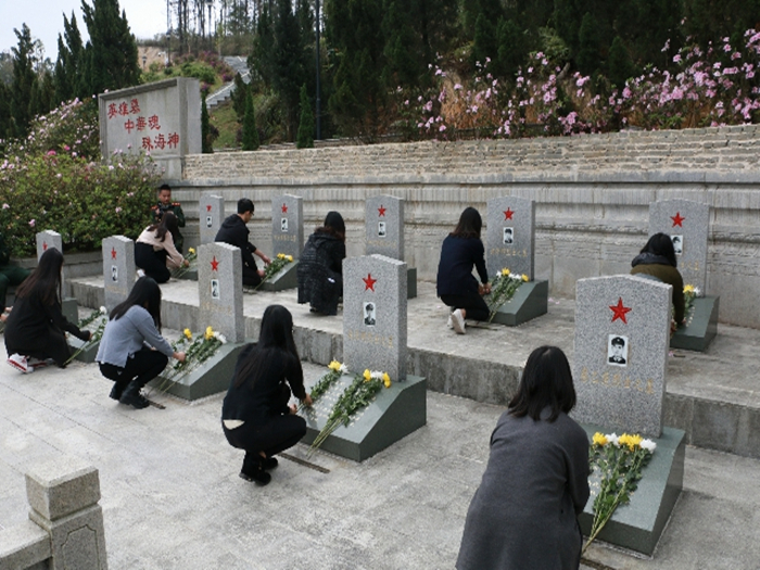 ffc796f66319d38804fd8d8b36a4758c_副本.jpg